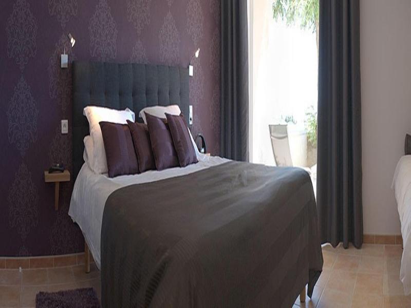 Hotel Logis Auberge Côté Jardin à Lézignan-Corbières Extérieur photo