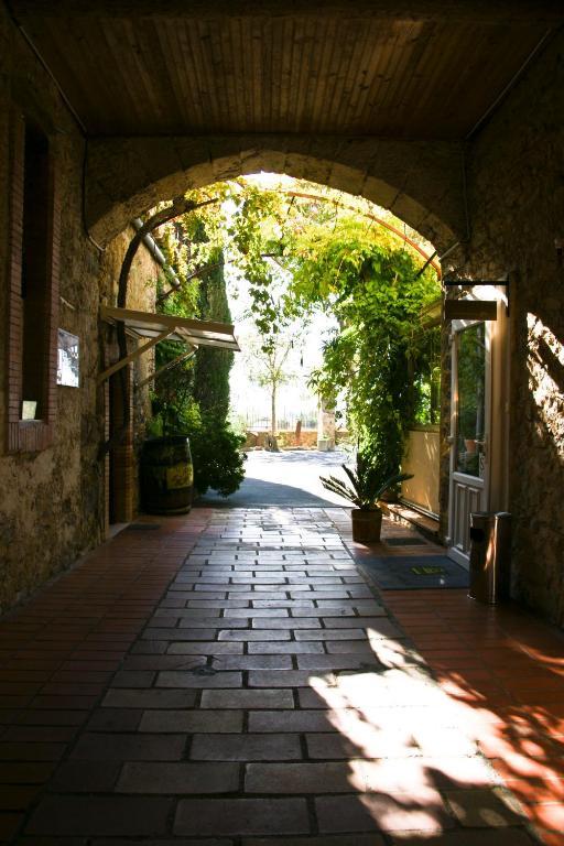 Hotel Logis Auberge Côté Jardin à Lézignan-Corbières Extérieur photo