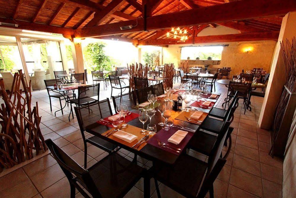 Hotel Logis Auberge Côté Jardin à Lézignan-Corbières Extérieur photo
